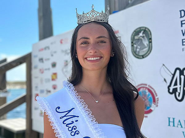 Bella Riggs Miss Destin 2025